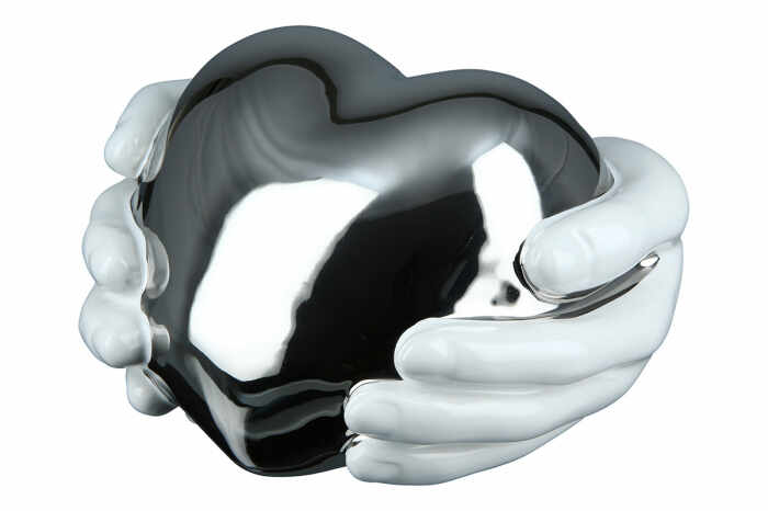 Decoratiune heart in hands, Ceramica, Alb Argintiu, 18x10x17 cm