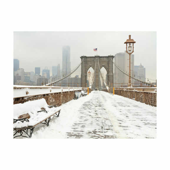Fototapet Snow-Covered Bridge In New York